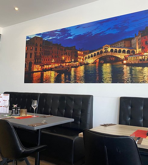 LA PRIMAVERA GALLERY